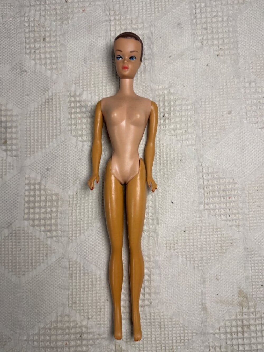 Original Fashion Queen Barbie MCMLVIII Molded Hair Vintage Mattel 1960 Japan